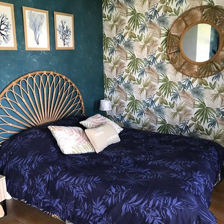Studio Avec Piscine Beauvoir-sur-Mer Eksteriør billede